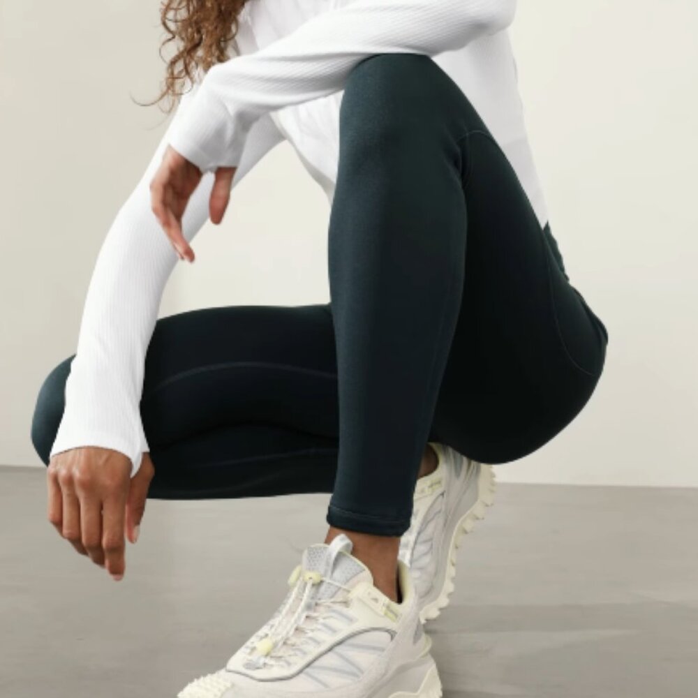 NWT Athleta Fleece Lined Stash High Rise Legging - Picture 5 of 11